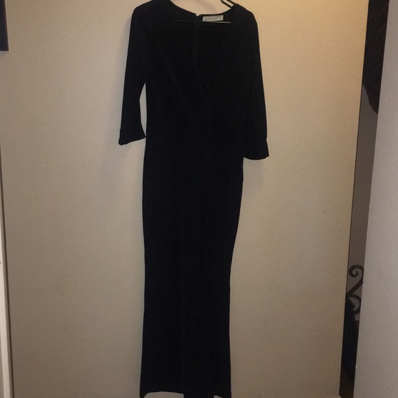 Black flared jumpsuit - Picture 1 of 3